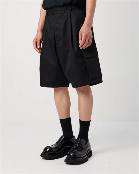 Shorts Black Cotton Gabardine .